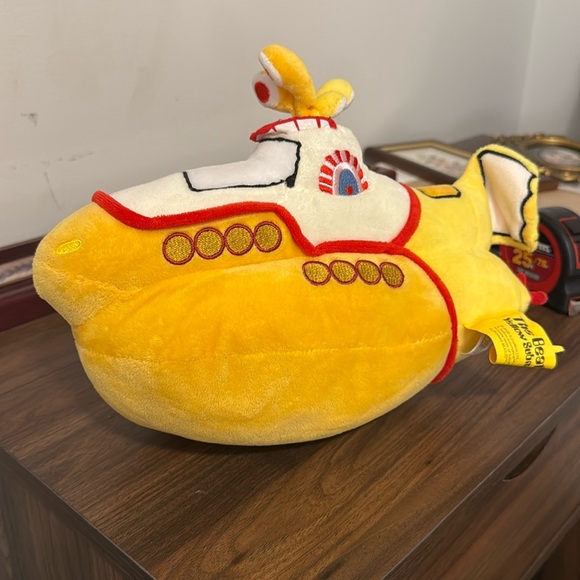 The Beatles Yellow Submarine Plush - Picture 1 of 3
